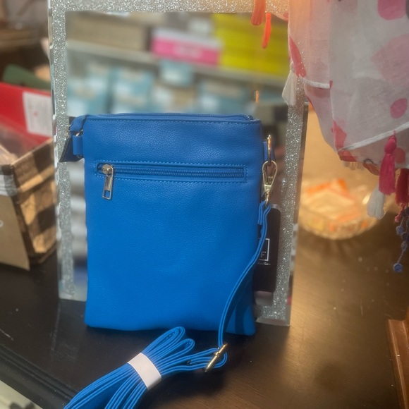 MKF cross over bag - Picture 2 of 2